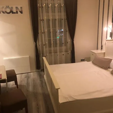 Neuenahrer Hof Hotell 3*