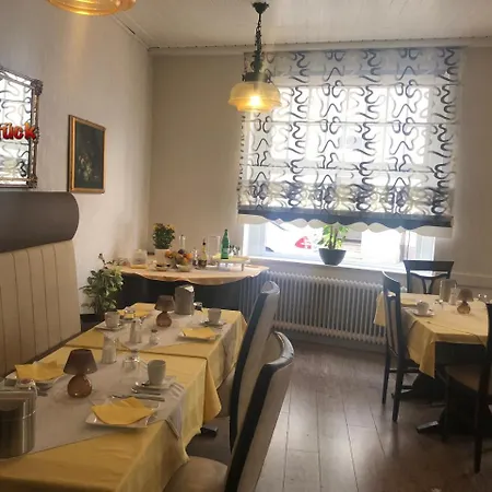 Neuenahrer Hof Hotell 3*